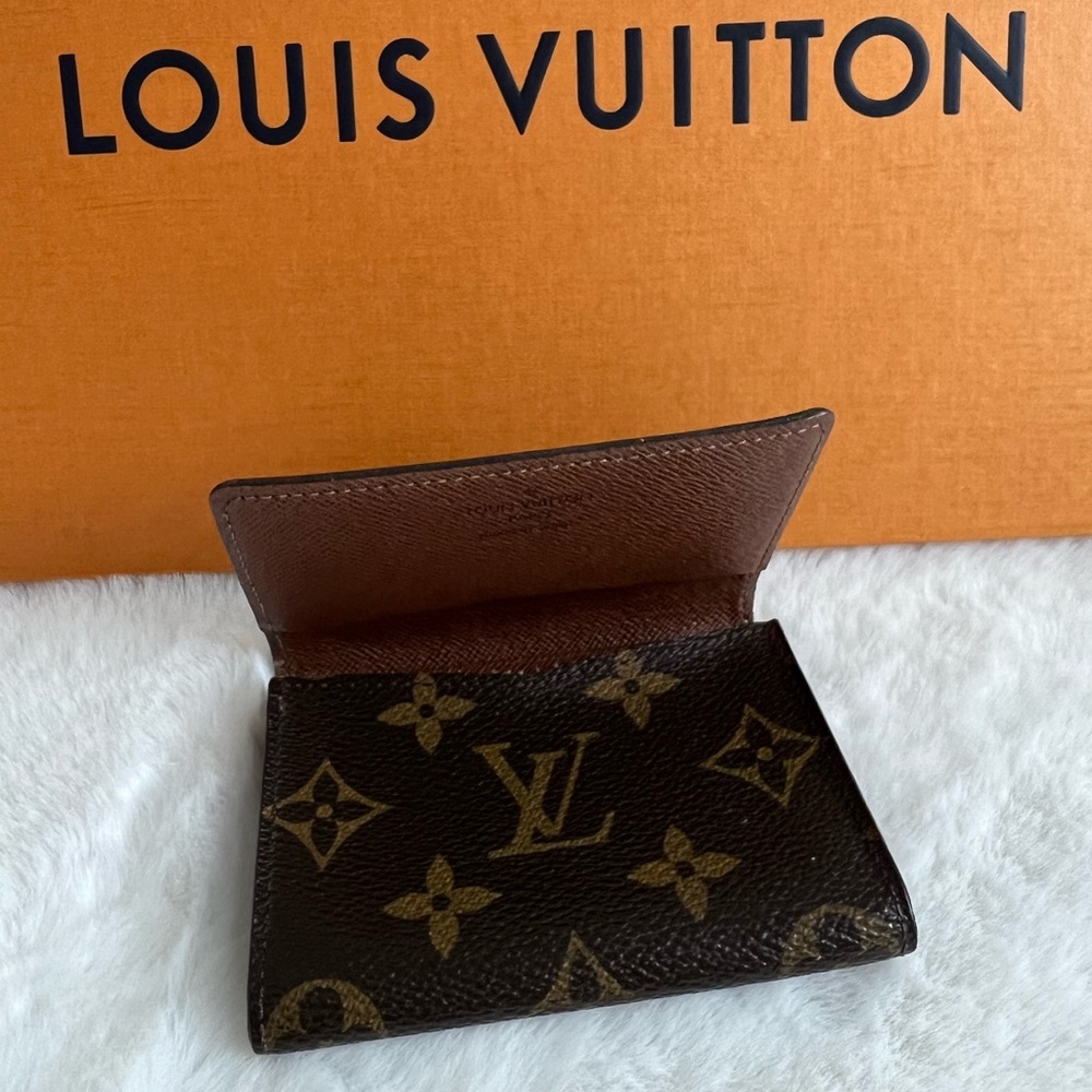 🚫SOLD🚫 Authentic Louis Vuitton Card Case Wallet